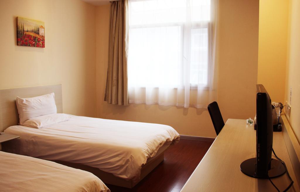 ناننينغ Gold Mine Express Hotel الغرفة الصورة