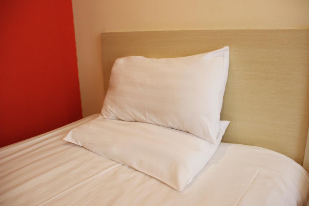 ناننينغ Gold Mine Express Hotel الغرفة الصورة