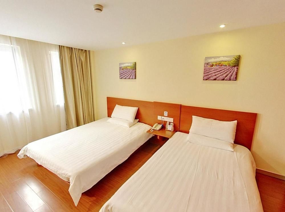 ناننينغ Gold Mine Express Hotel المظهر الخارجي الصورة